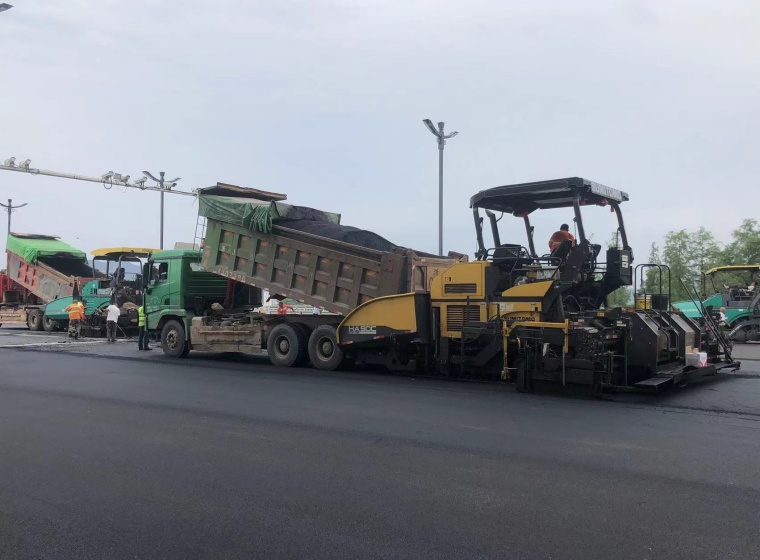 Anti Stripping Asphalt Additive enhances asphalt-aggregate bonding and protects asphalt mixtures from moisture-related damage. Ideal for highways, heavy-traffic roads, and demanding pavement applications.